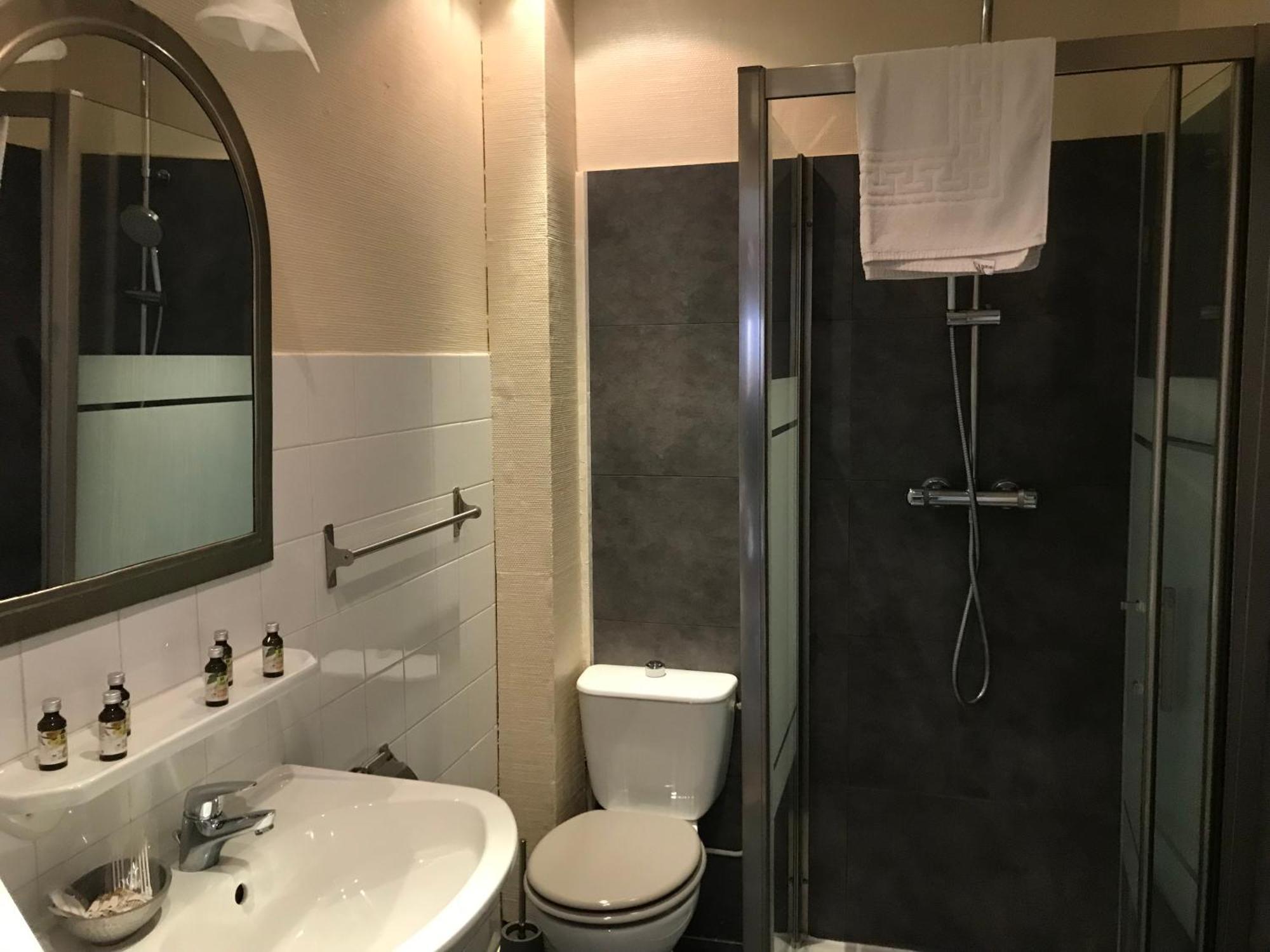Logis Hotel & Restaurant "Au Gre Du Vent" Berck Bagian luar foto
